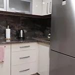 Iv With A Private Garage Apartment *