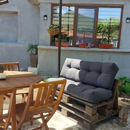 Apartment Iv With A Private Garage Veliko Tarnovo